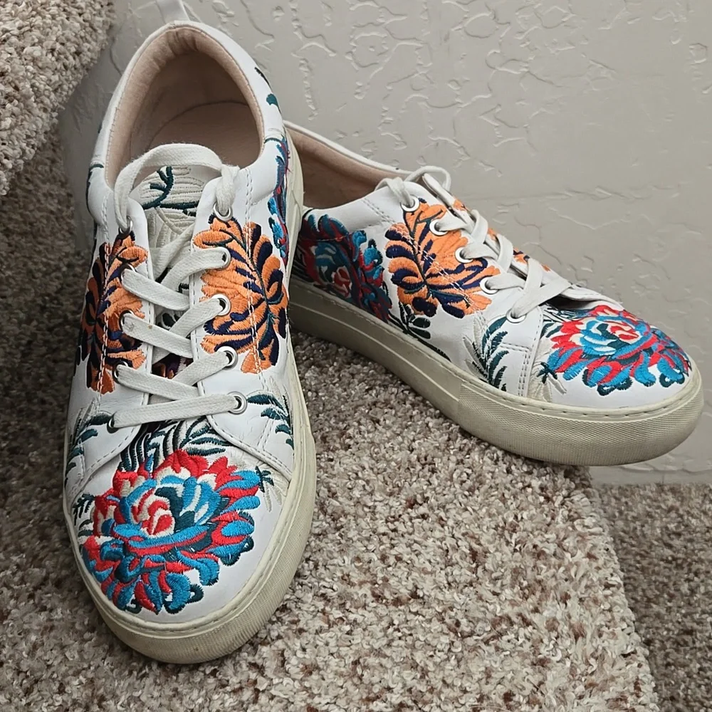 J/Slides White Athletic Shoes for Women - Picture 1 of 10